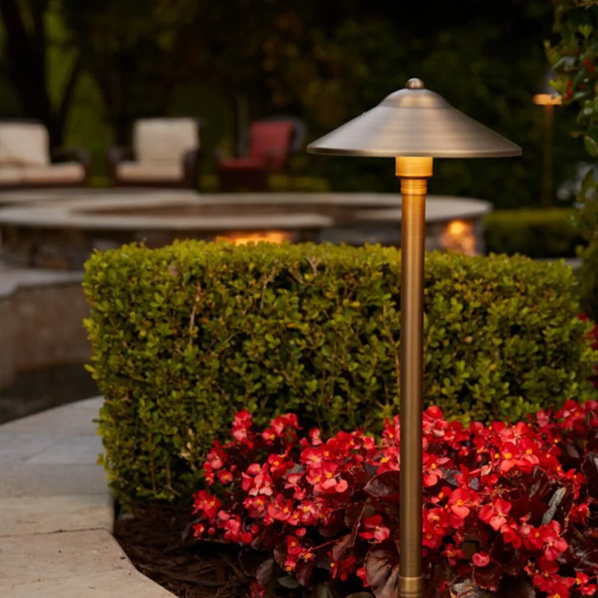 Landscape lighting fixture