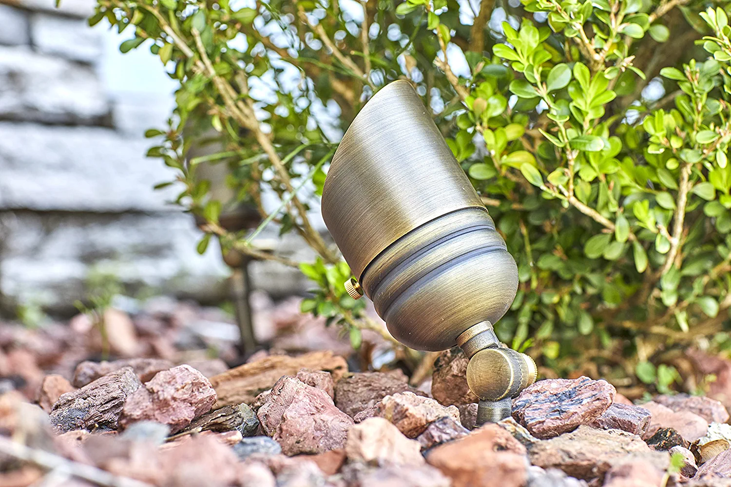 Landscape lighting fixture